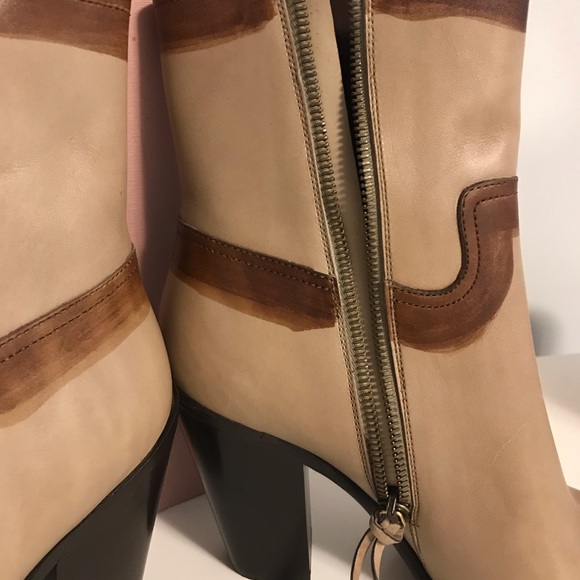 NWT Miu Miu tan & brown ankle boots - size 7.5 - Picture 5 of 7